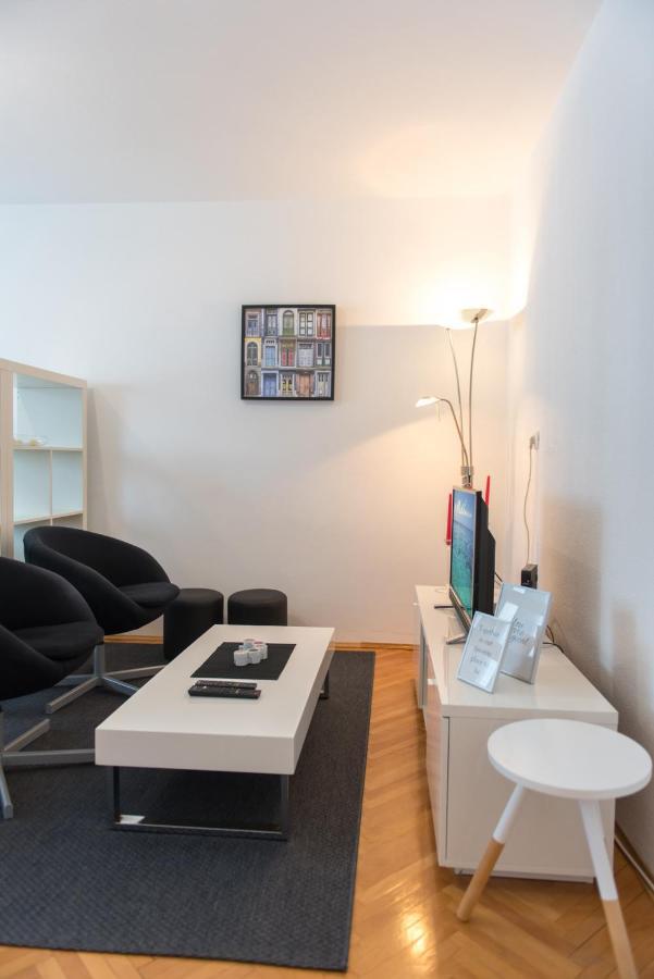 Apartman Melita Apartment Rijeka Exterior photo