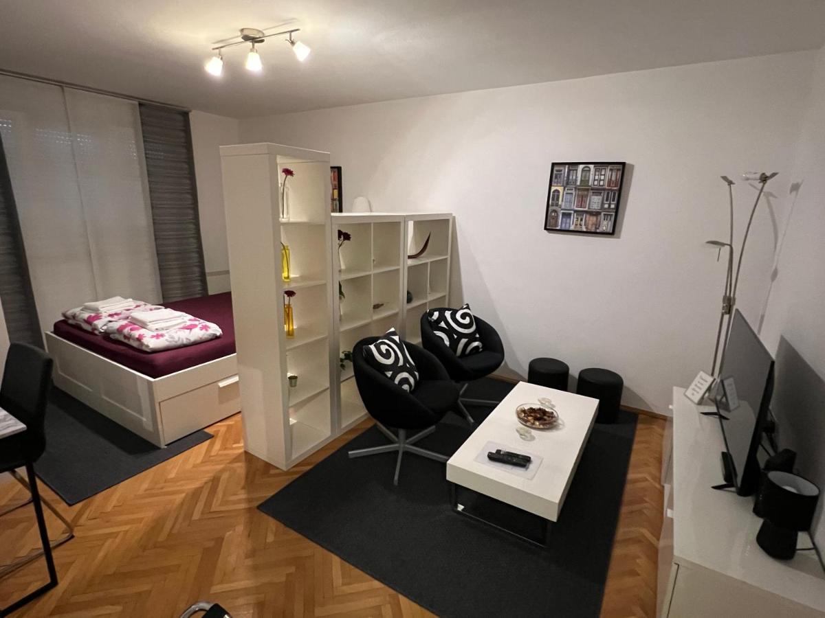 Apartman Melita Apartment Rijeka Exterior photo